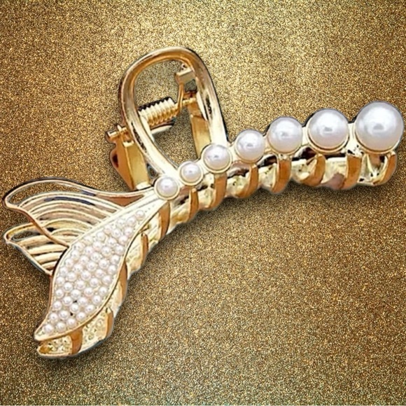 New! Mermaid Tail Hair Claw Clip Gold and Pearl NWT - Picture 2 of 7